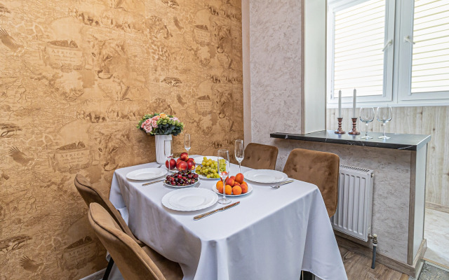 Квартира Большая Двухкомнатная на Селезнева