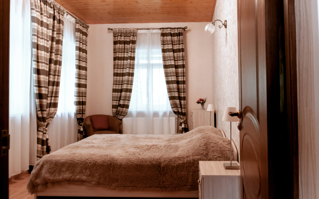 OPTs Yunost Apartments