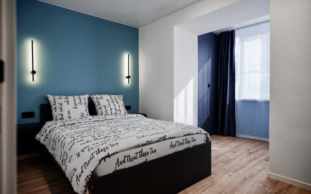 Uyutnaya S Dizaneynerskim Remontom V Tsentre Goroda Flat