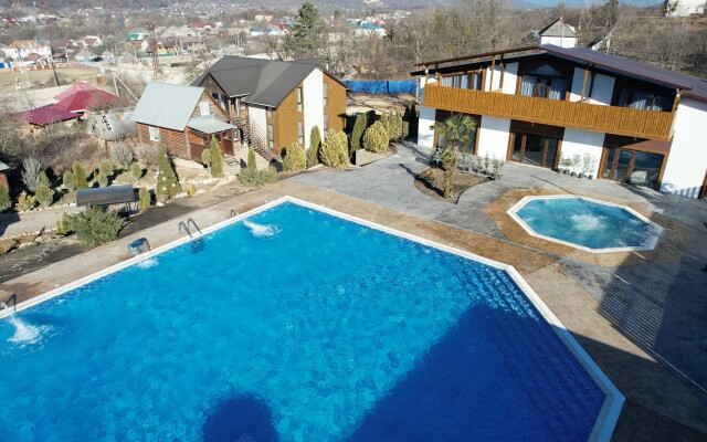 Hotel Ashkhadakh