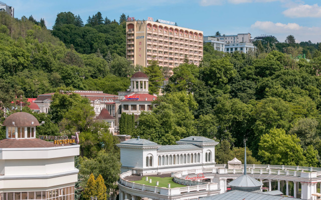 Apartment hotel Aleksandr