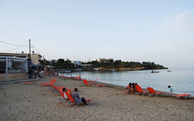 Отель Renia Studios