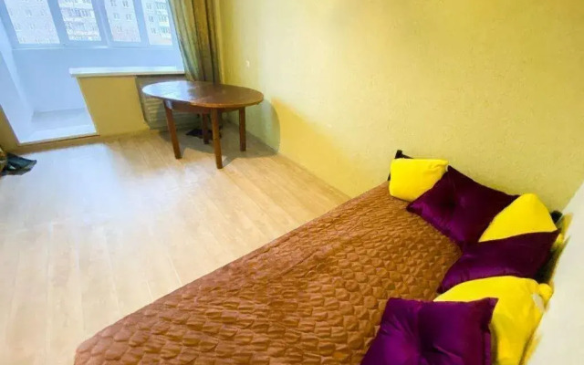 Na Ulitse Stepana Kuvykina, 8 Flat