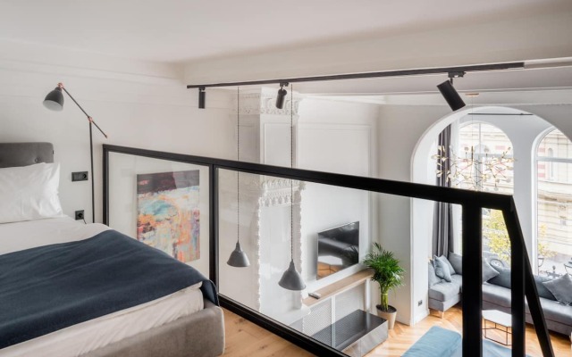 Apartment F12