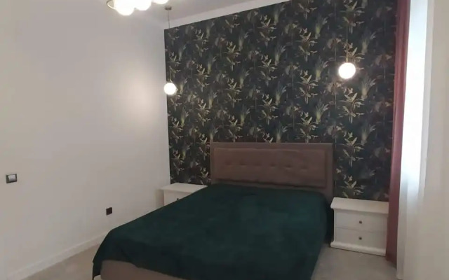 Na Marata 1 Flat