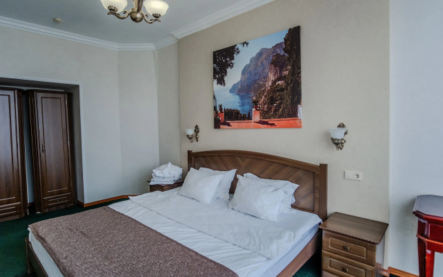 Отель «Гостиный Двор»