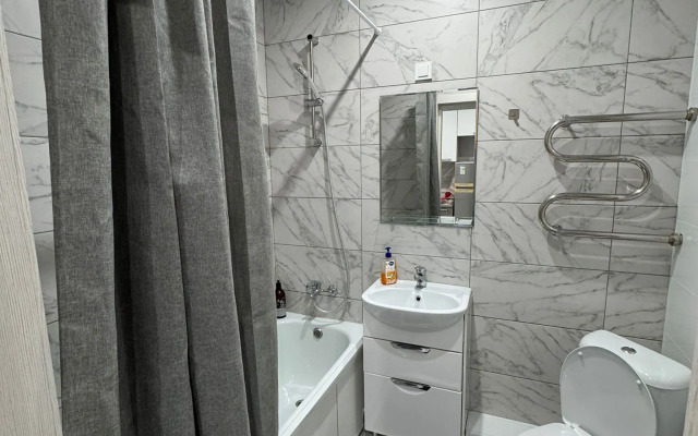Na Ulitse Zhoresa Alfyorova 12 Flat
