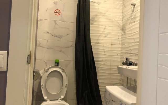 Na Ulitse Lyotchika Ulyyanina 7B Flat