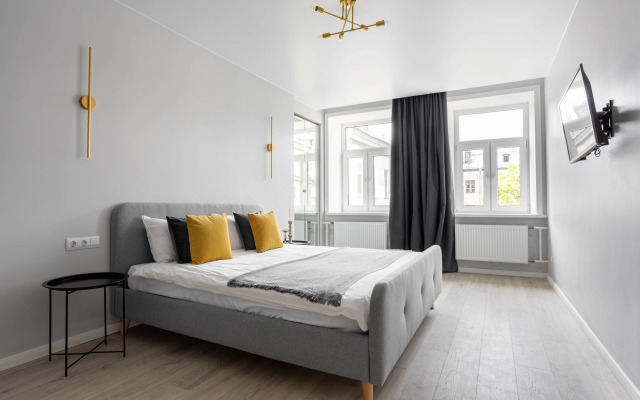 Апартаменты Скайлайт на Казанской