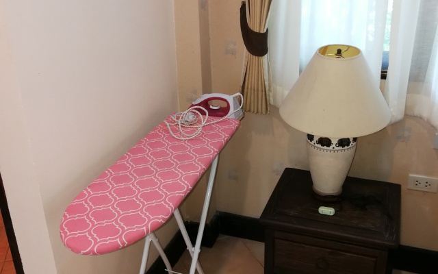 Polina Park Mini Hotel