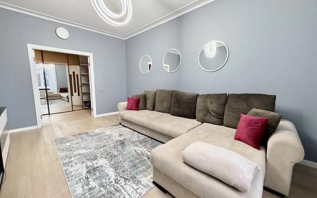 Apartamenty Shikarnaya Dvushka Vozle Tsuma