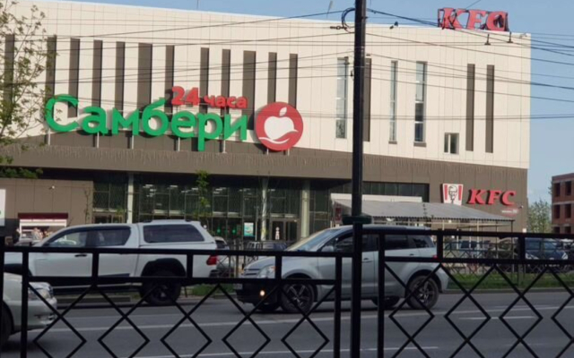 Uyutnaya kvartira na 4 gostey ryadom s aeroportom Flat