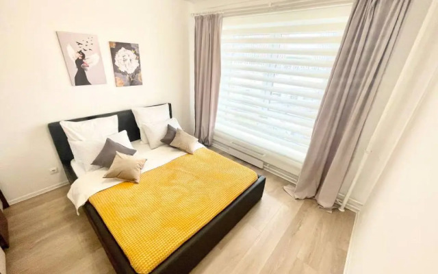 Sunny Days Apartment Zhulebino Park 3 Apartments