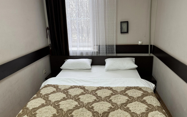 Отель Камелия-в