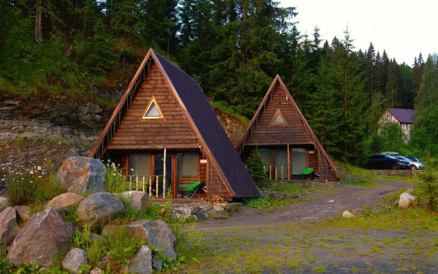 U Ozera Chalet
