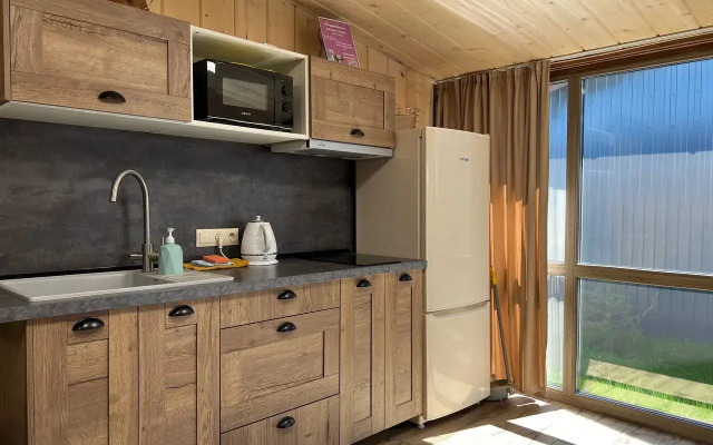 Шале с баней Дали