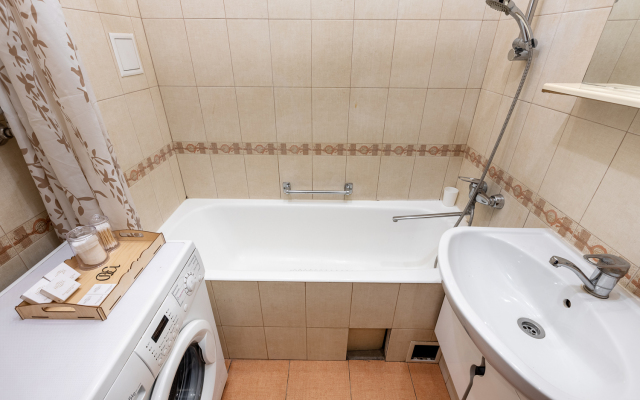 Апартаменты БонАпарт 3-х комнатные на Большой Дорогомиловской 9