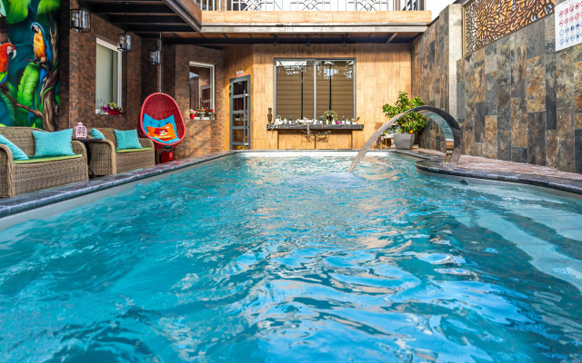 Nika Hotel