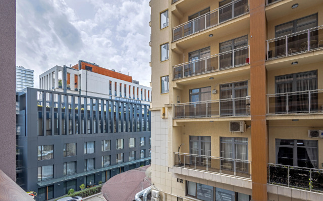 Апартаменты Светлана Парк ApartAmore