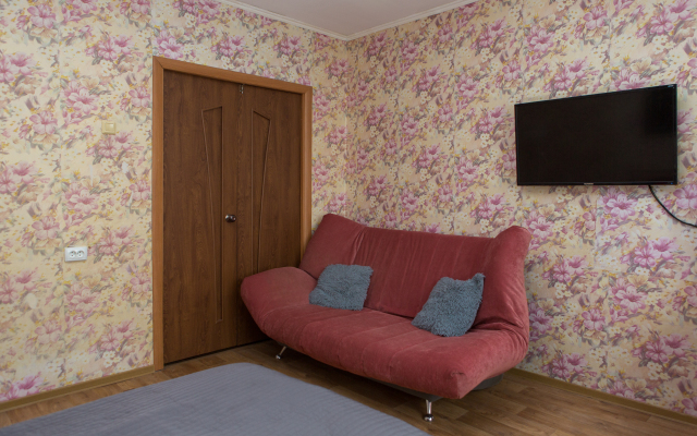 Na Ulitse Samodeyatelnoj 10A Apartments