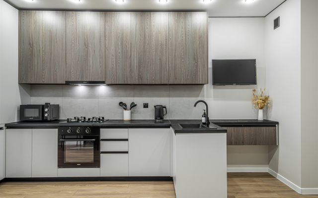 V Novom Zhk Kvartaly 17/77 Flat