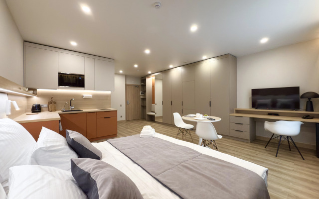 Well Deluxe Apartment