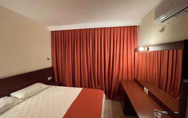 Ataer Hotel
