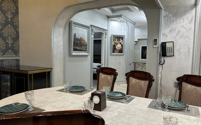 Отель Roma Yerevan & Tours