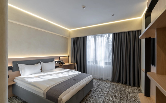Renion City Hotel