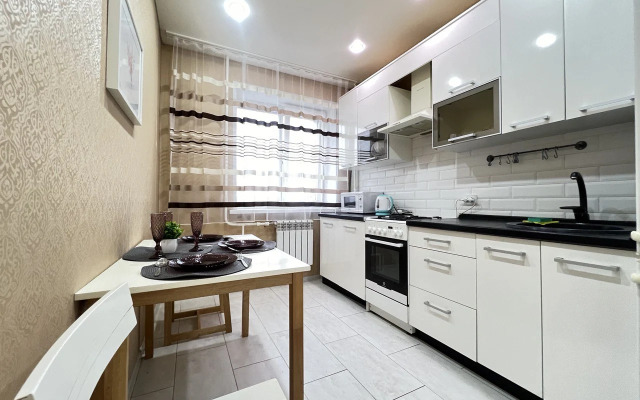 Na Ulitse 3-Ya Kurskaya 25 Flat