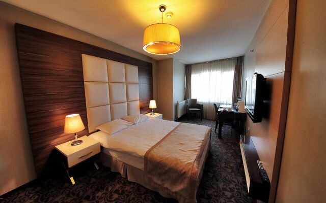 Отель Derpa Suite Hotel Osmanbey