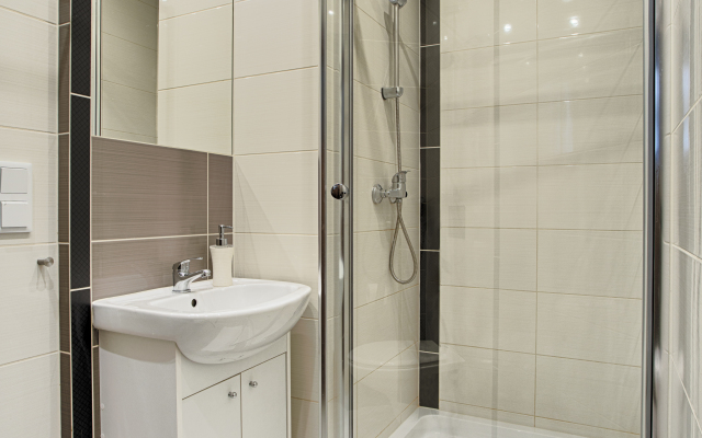 Daniel Griffin  by Artery Hotels Apartment hotel