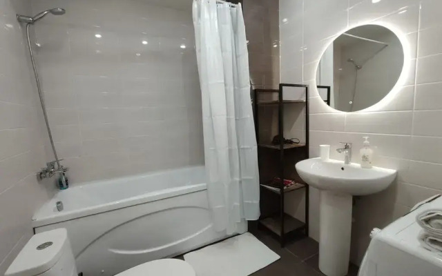 Kofein Na Proyezde Tikhiy Flat