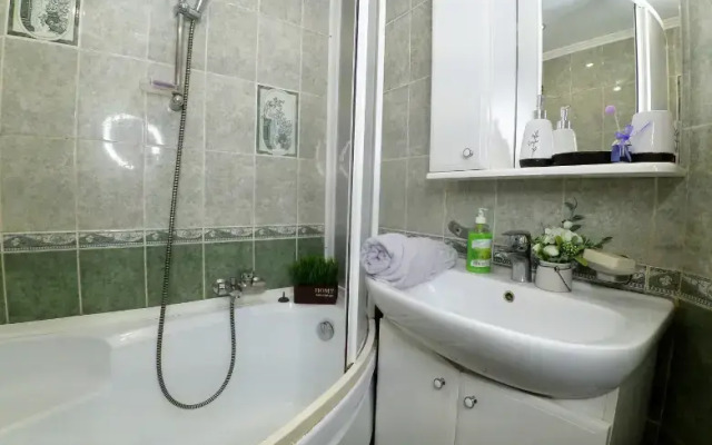 Flat Na Ulitsa Chetaeva 24