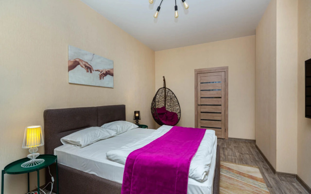 АПАРТАМЕНТЫ REHOME24 на 21 этаже с балконом