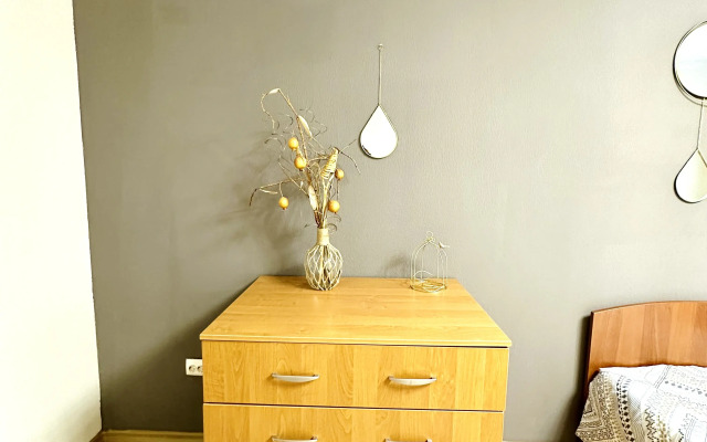 Na Alanskoy, 25 "11"  Flat