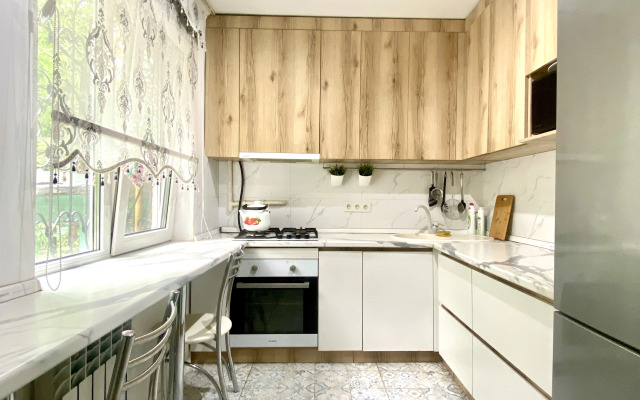 3-komnatnaya Na Panfilova Flat