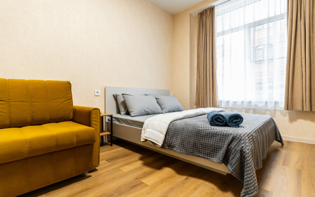 V Novopocciycke C Dizajnerckim Pemontom Apartments
