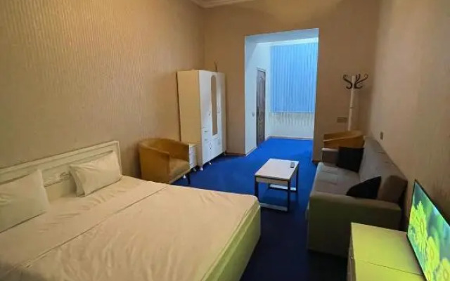 Hotel Grand Mirror