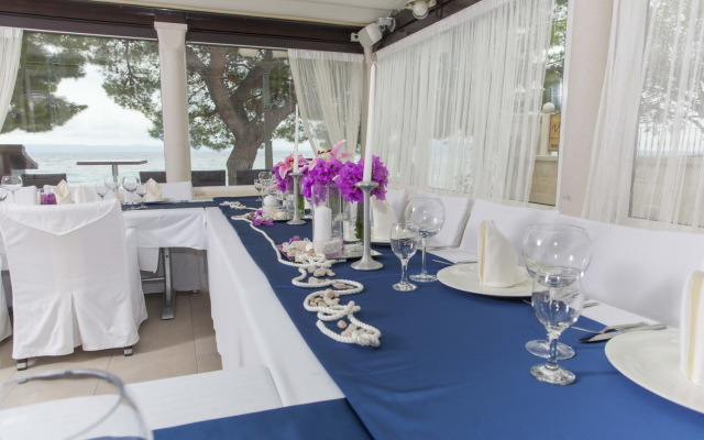 Villa Andrea Hotel