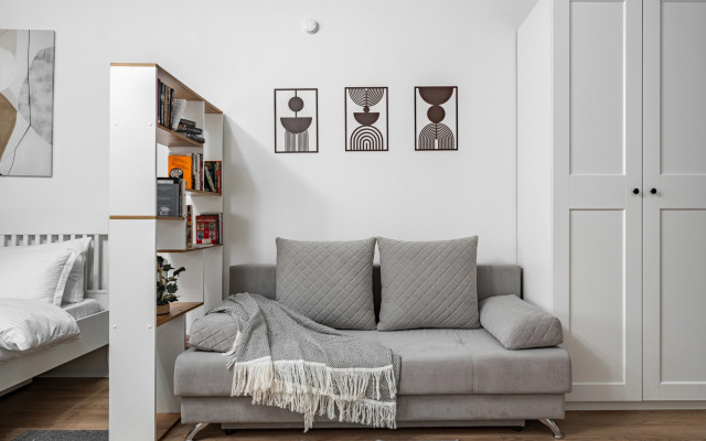 Апартаменты Просторная студия возле метро Окская