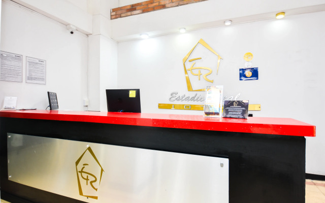 Estadio Real Hotel