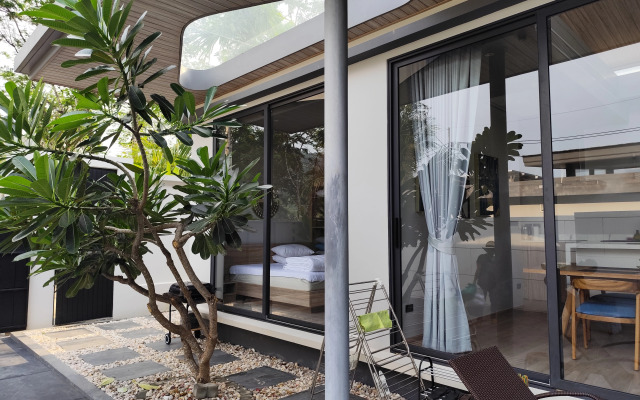 Stylish 2BR Naiton Aileen with Private Pool Villa