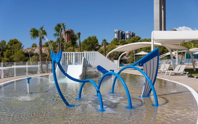 Sunset Waves Benidorm by Mar Holidays Apartments