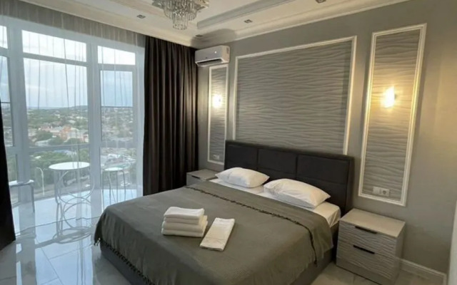 Novaya S Vidom Na Reku Flat