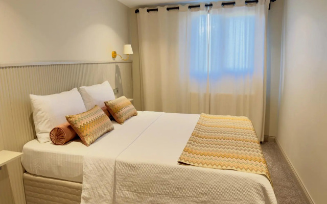 Astro Suites Hotel