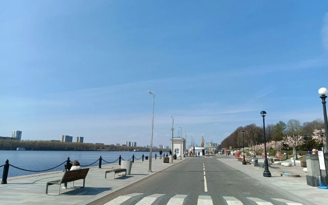 Uutnye apartamenty u Metro Belomorskaa i Hovrino