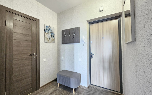 Svetloyar Flat