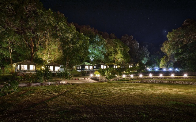 Latitude 29 by The Lake Resort