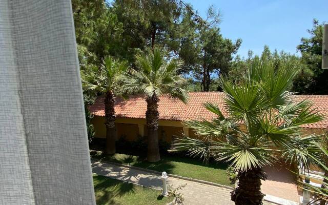 Pine Club Apart Hotel
